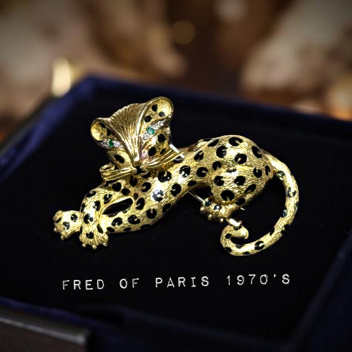 Fred of Paris Black Enamel, Diamond and Emerald 18K Yellow Gold Brooch