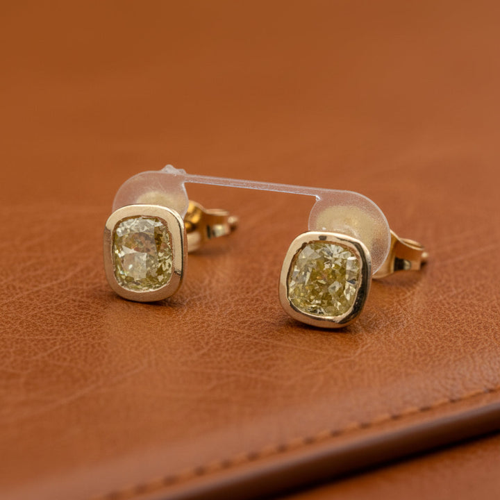 Maya Lianna 2.35 cttw Natural Fancy Yellow Diamond Earrings 14746