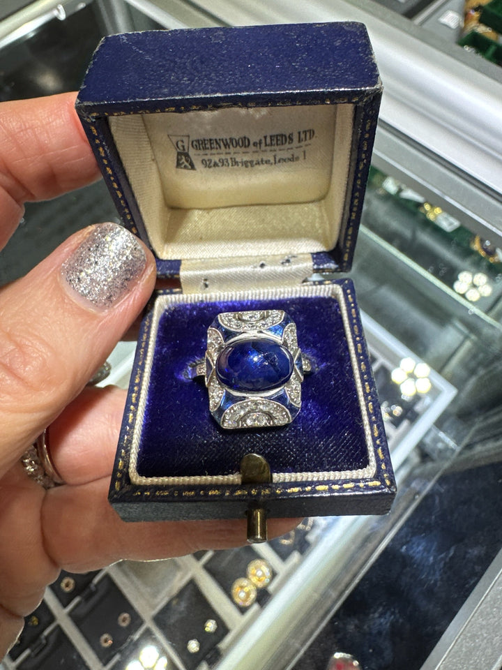 Art Deco 5.30 ct No Heat Sapphire (GIA), Diamond and Platinum Ring