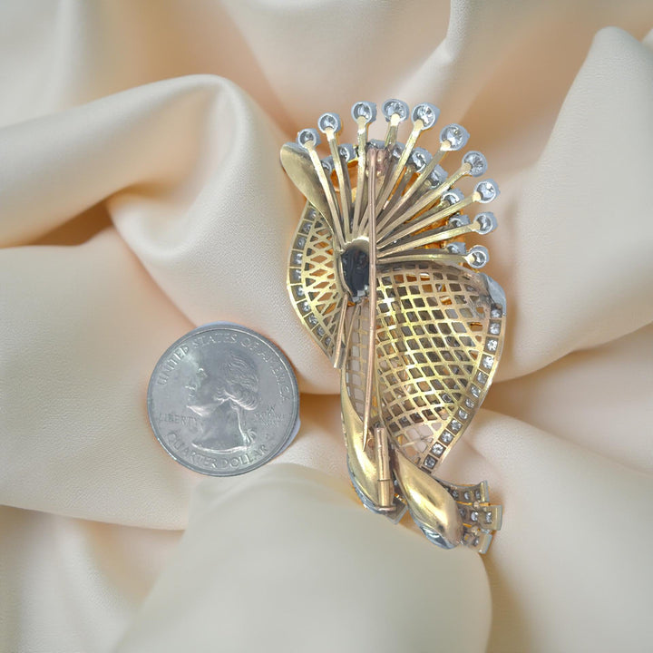 French 1940's Retro Diamond, Platinum and 18K Yellow Gold Brooch