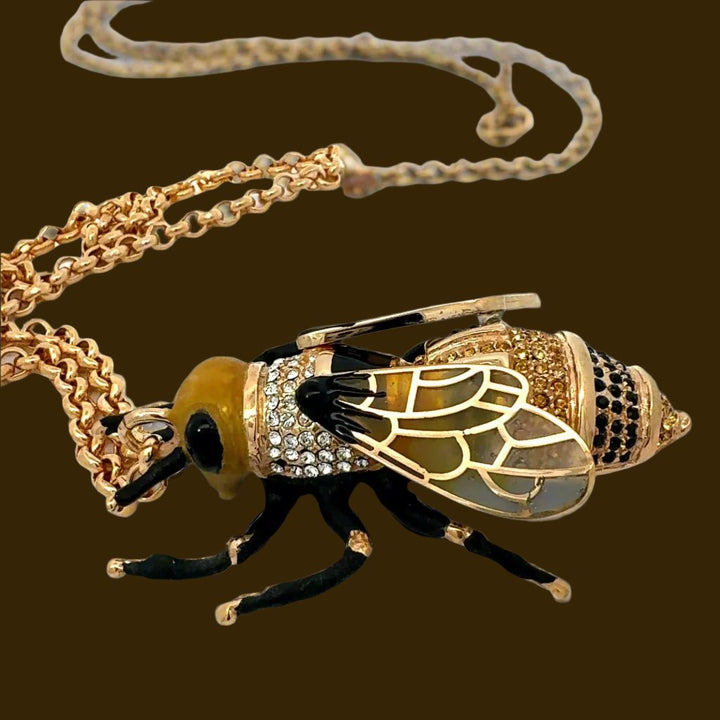 Annibale Baldini Queen Bee Pendant