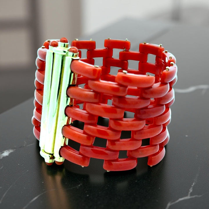 Italian Designer Franceso Loffredo of Caserta, Italy Coral Link Wide
