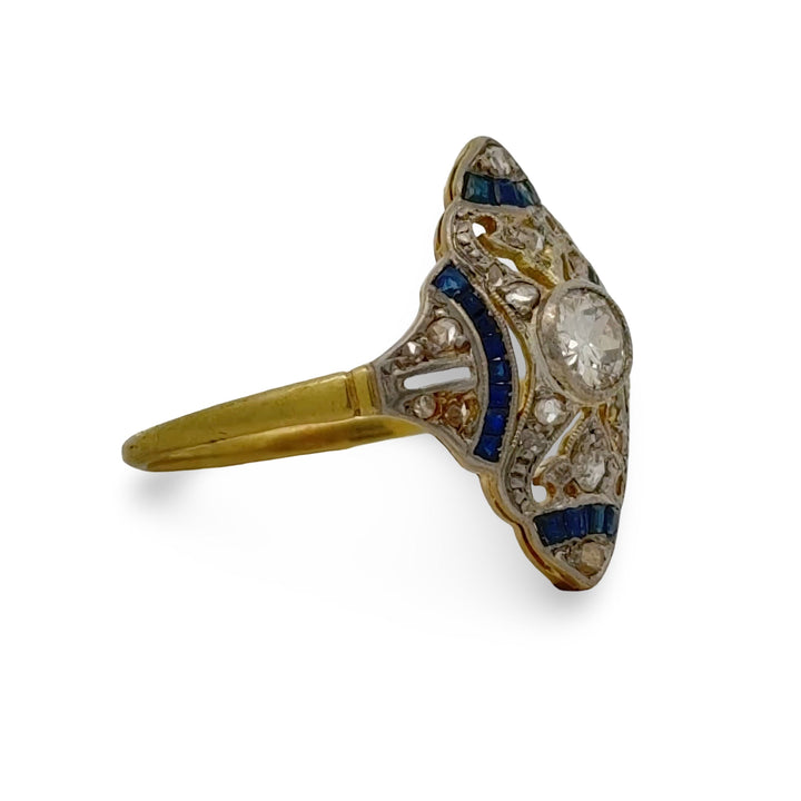 Art Deco Sapphire abd Diamond Platinum and 18Kt Yellow Gold Ring