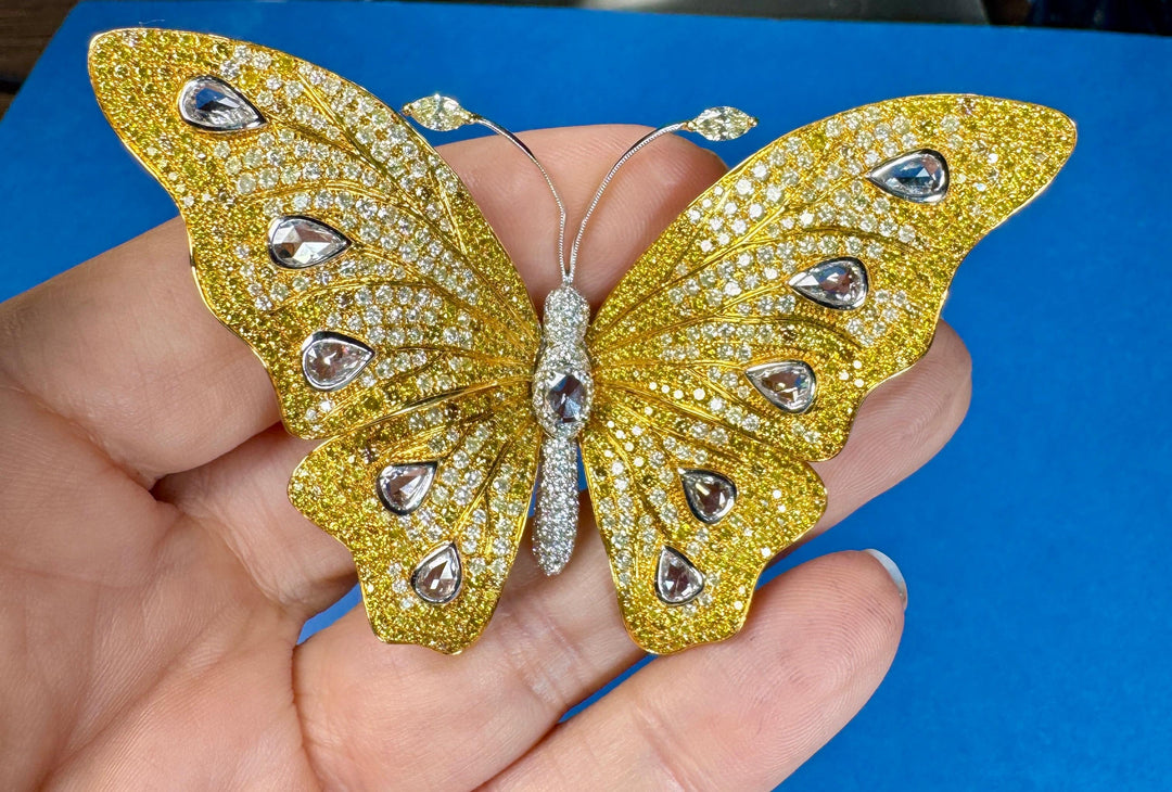 Butterfly Natural Fancy Yellow and White Diamond 18Kt Yellow and White Gold Brooch