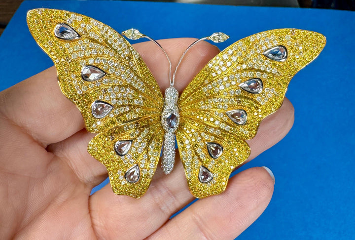 Butterfly Natural Fancy Yellow and White Diamond 18Kt Yellow and White Gold Brooch