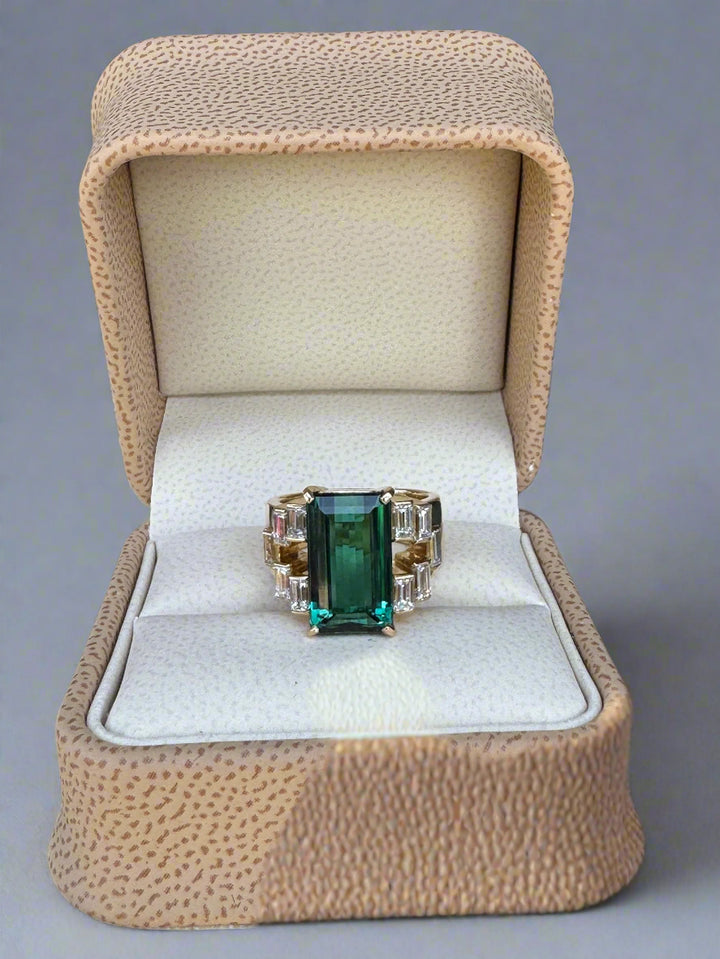 Green Tourmaline, Diamond and 18K Yellow Gold Statement Ring