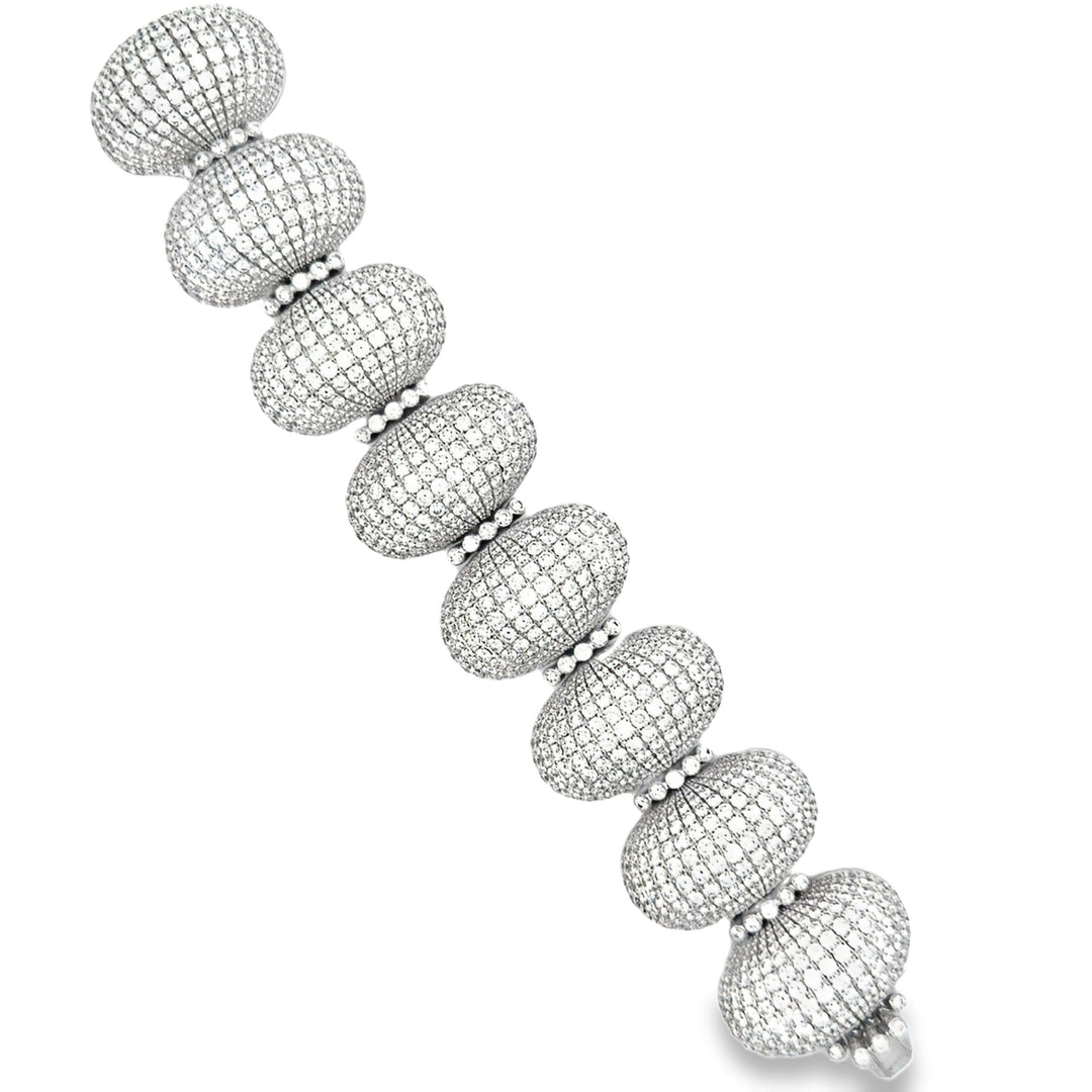 Bold 80cttw Diamond 18Kt White Gold Bracelet