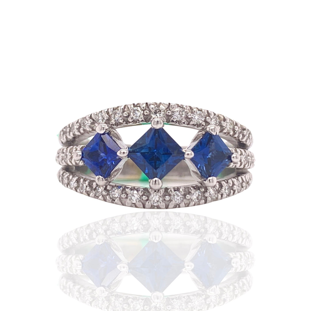 De Hago Sapphire and Diamond Ring