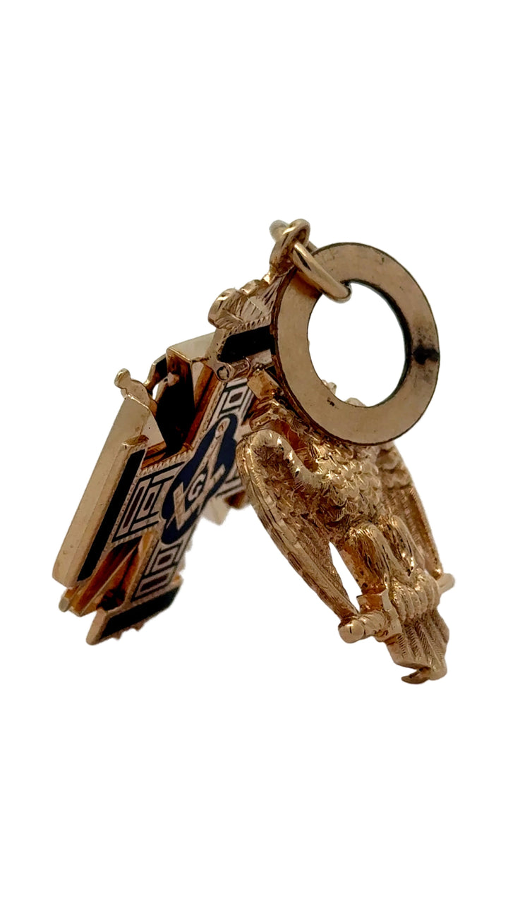 Estate Circa 1919 32nd Knights Templar Masonic Pendant 14K Yellow Gold "In This Sign; You Will Conquer" 15671