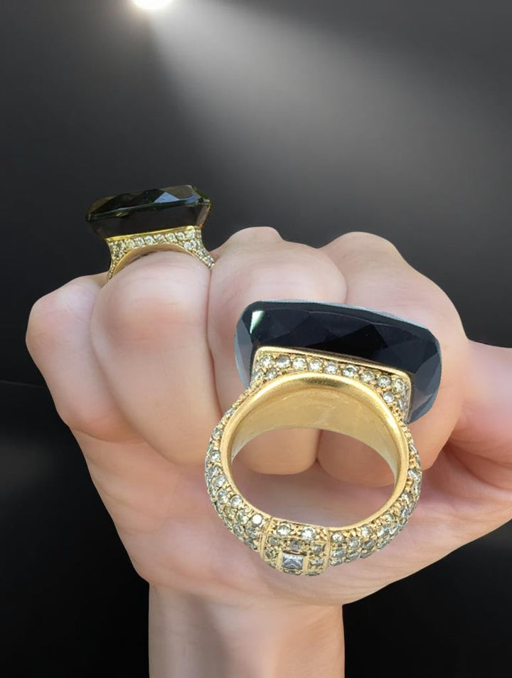 Designer Diamond and Smokey Topez 18 Kt Yellow Gold Ring