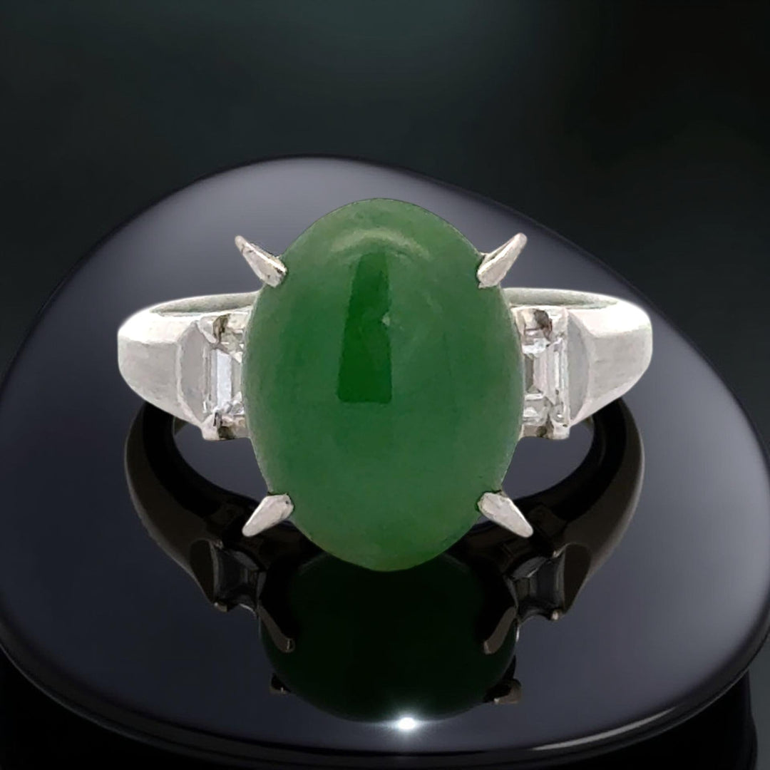 Fine Jade and Diamond Platinum Ring