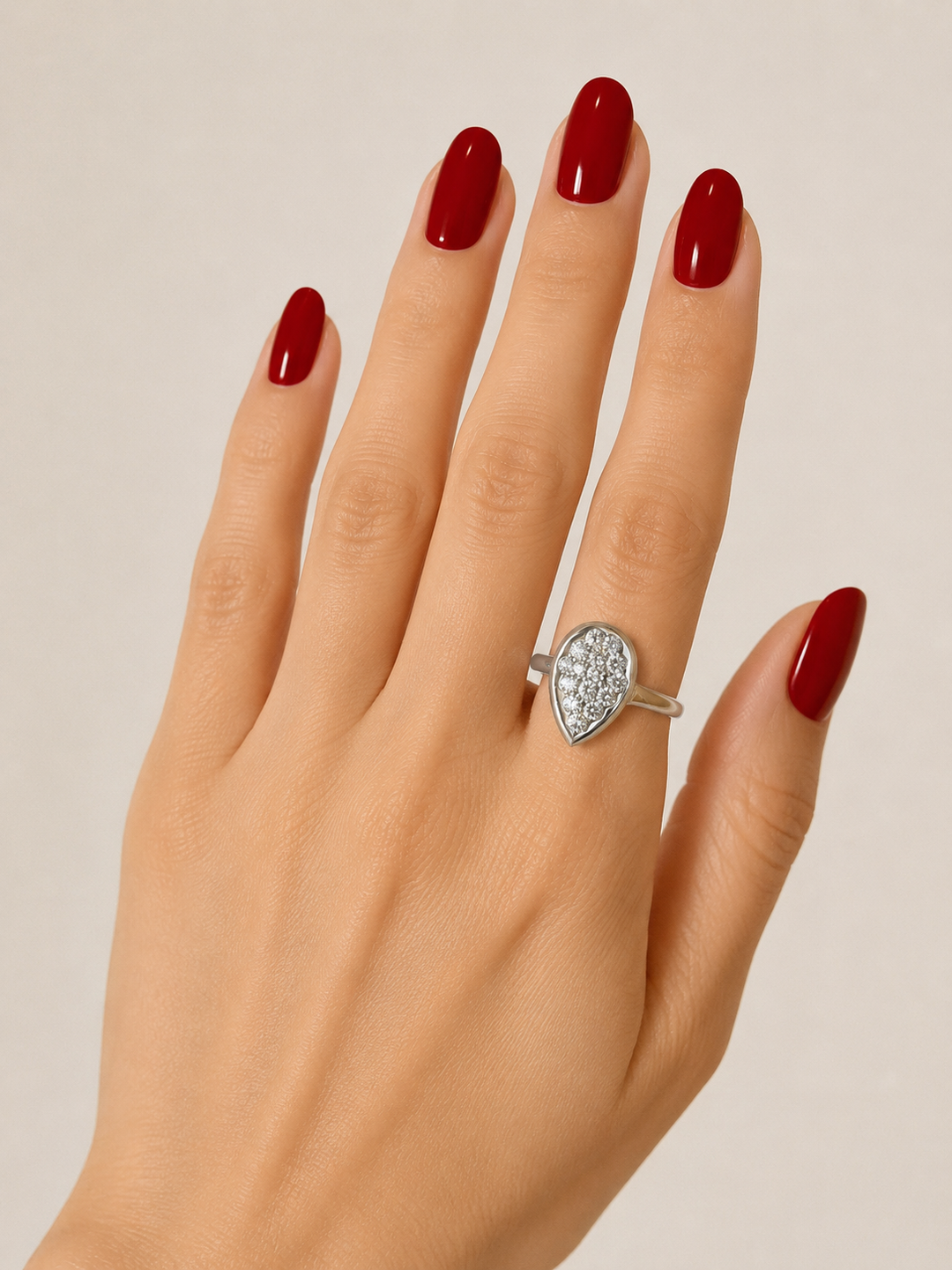 Estate Diamond & 18K White Gold Ring