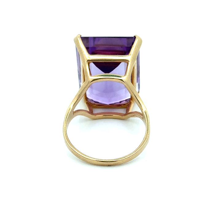 Vintage 14K Yellow Gold Emerald Cut Amethyst Cocktail Ring