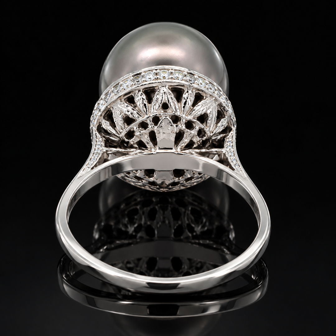 Estate 15.00mm Tahitian Pearl and Diamond Platinum Ring