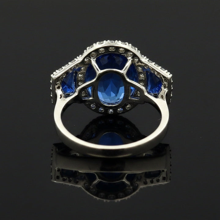 Estate 6.03ct Fine Oval Sapphire & Diamond Platinum Ring