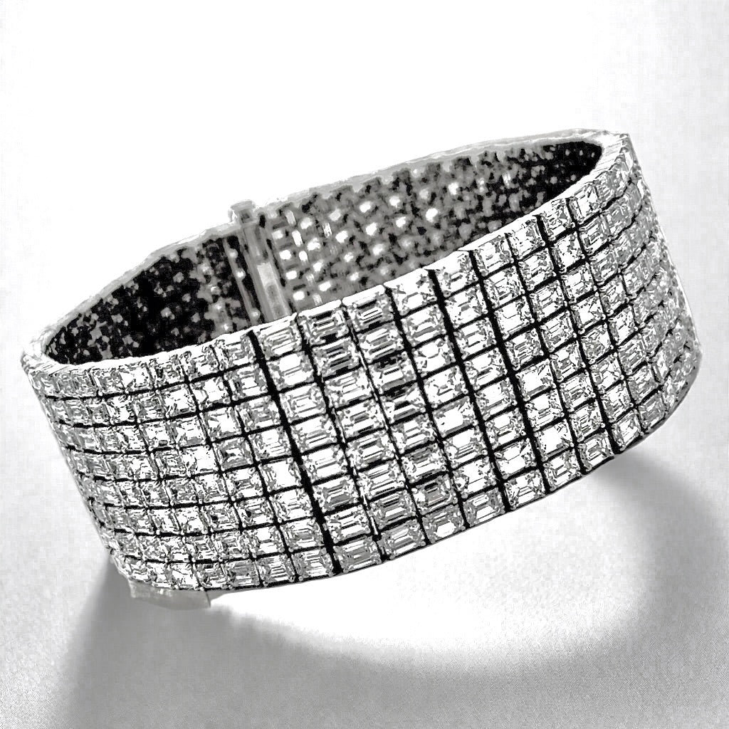 Emerald Cut Diamond and 18K White Gold Bracelet