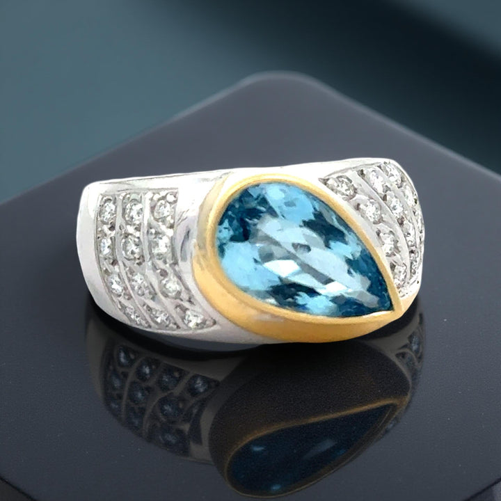 Aquamarine and Diamond Platinum 18K Yellow Gold Ring