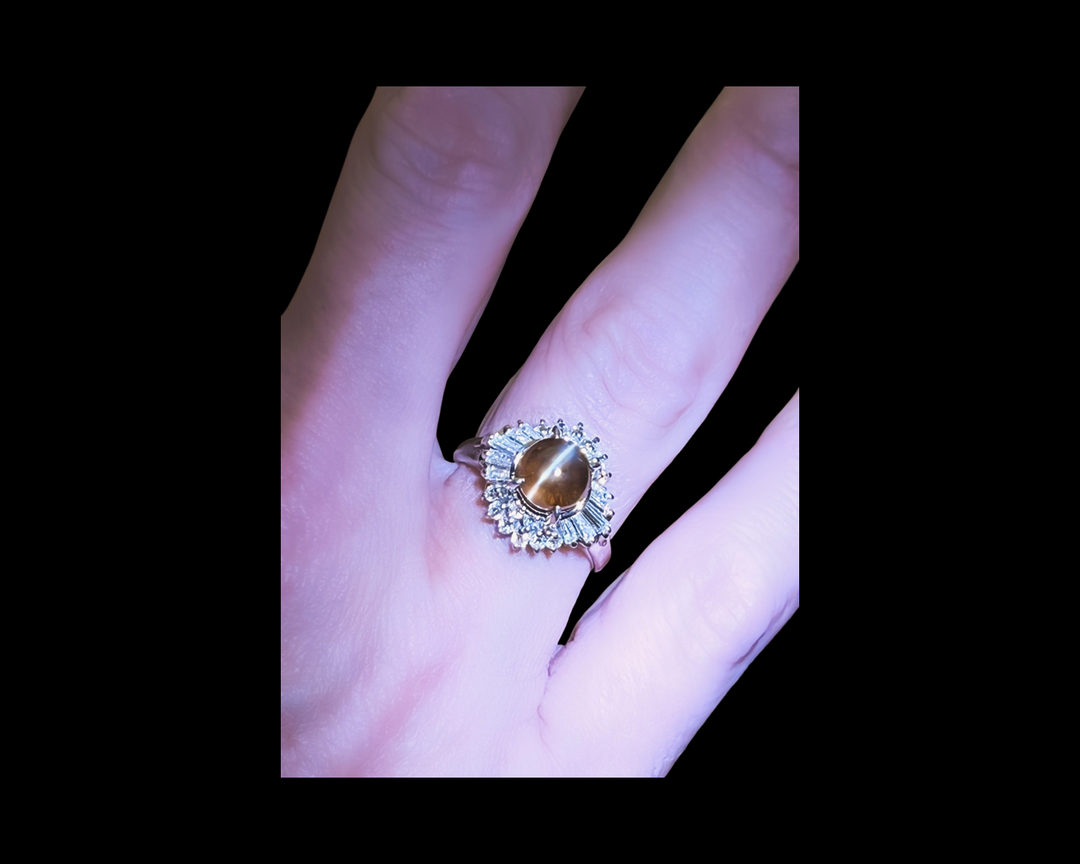 Cat's Eye Green Chrysoberyl & Diamond Platinum Ring