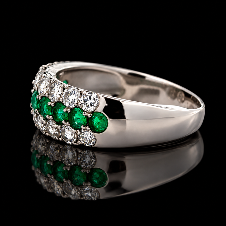 Estate Fine Emerald & Diamond Platinum Ring