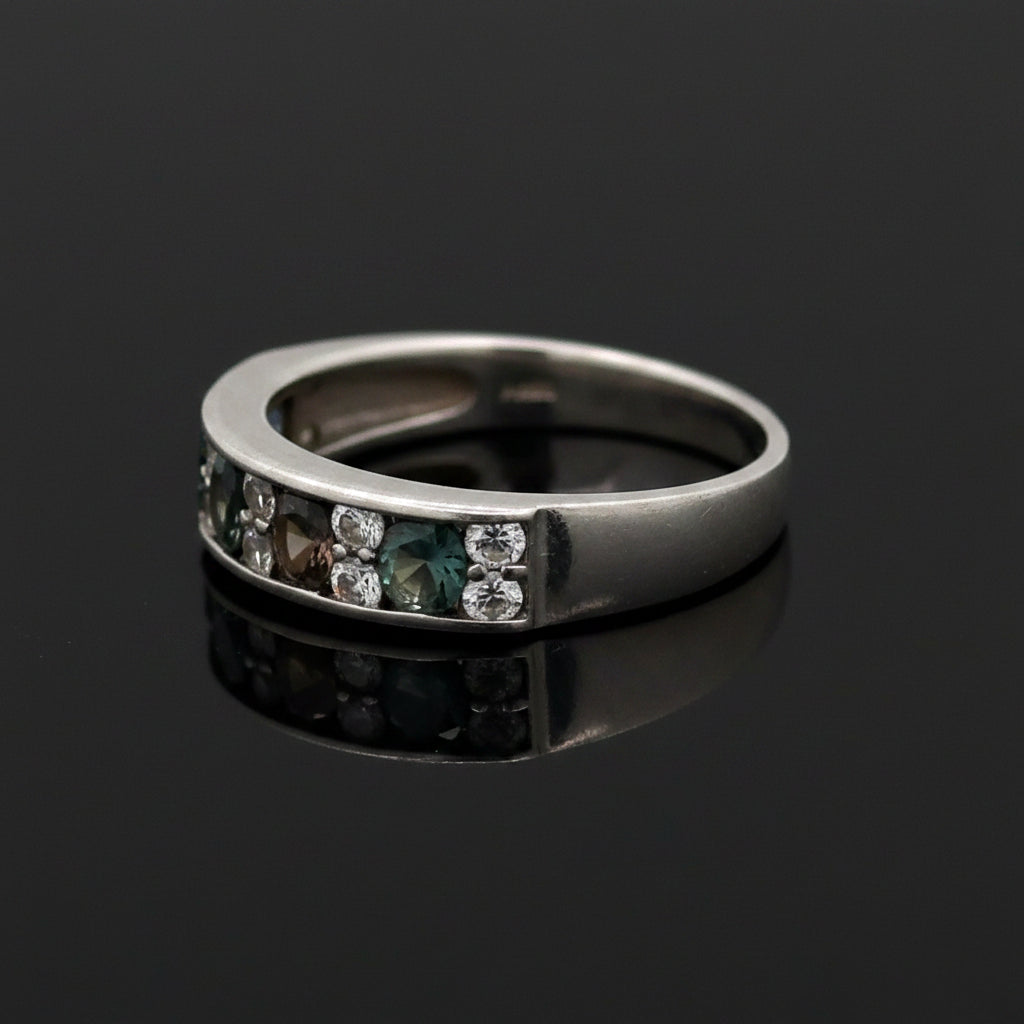 Estate Natural Color Change Alexandrite and Diamond Platinum Ring