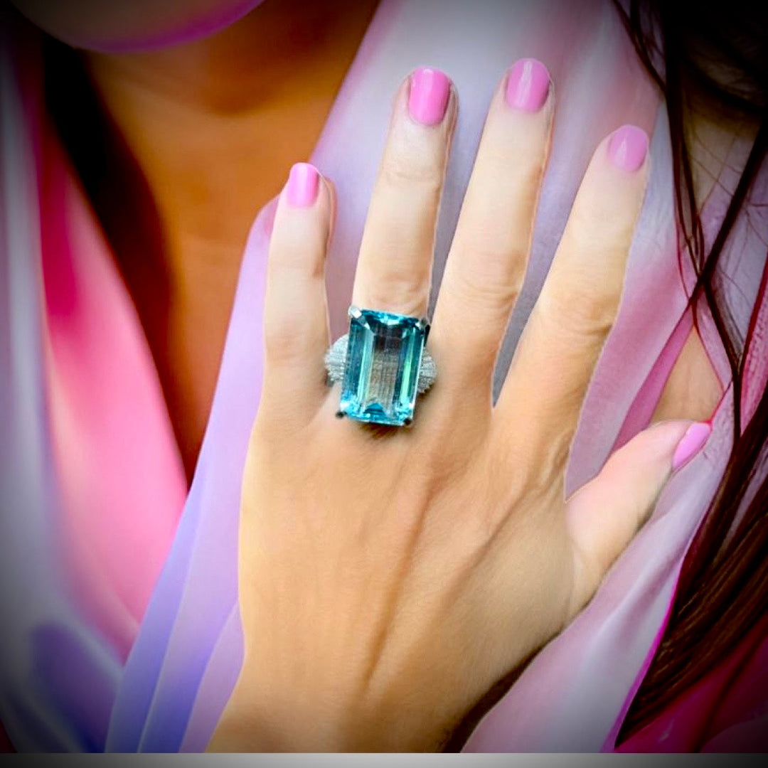 Emerald Cut Aquamarine and Diamond Platinum Ring