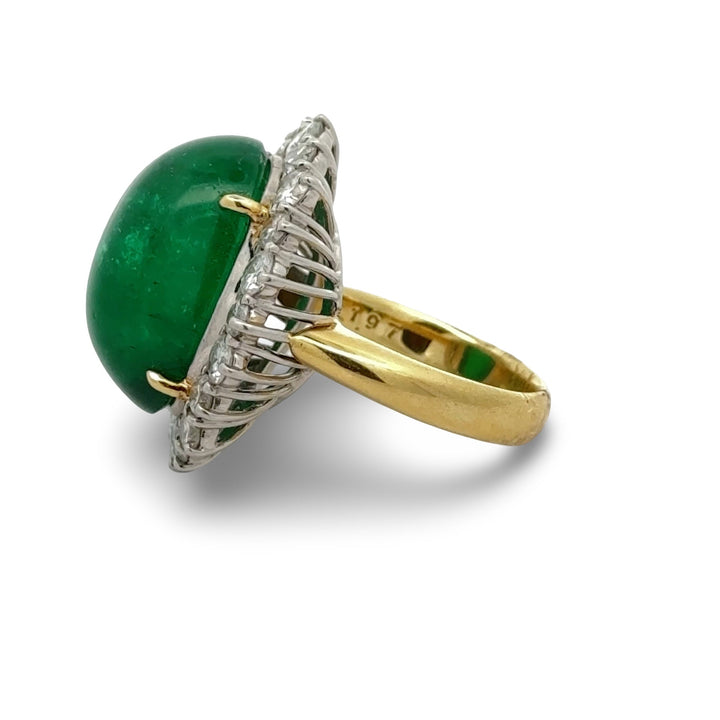 16.16ct Cabochon Emerald and Diamond 18Kt Yellow Gold and Platinum Ring Ring (GIA Report)