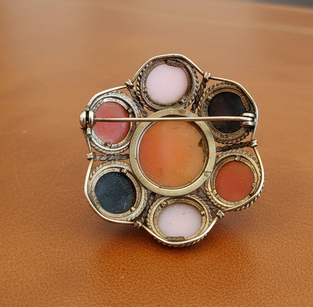 Vintage Italian Multi Carved Cameo 14K Yellow Gold Pendant Brooch