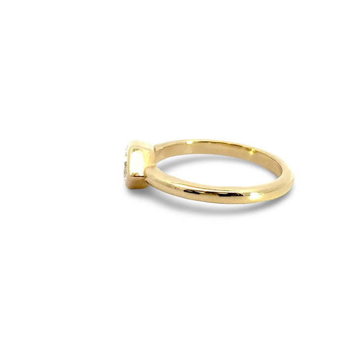 Custom Lozenge Cut 18kt Yellow Gold Diamond Ring