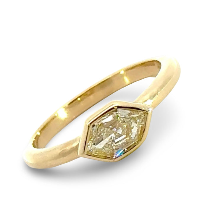 Custom Lozenge Cut 18kt Yellow Gold Diamond Ring