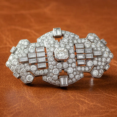 Art Deco 17.50 ctw Diamond (Center Diamond 2.50 ct), Platinum and 18K White Gold Brooch