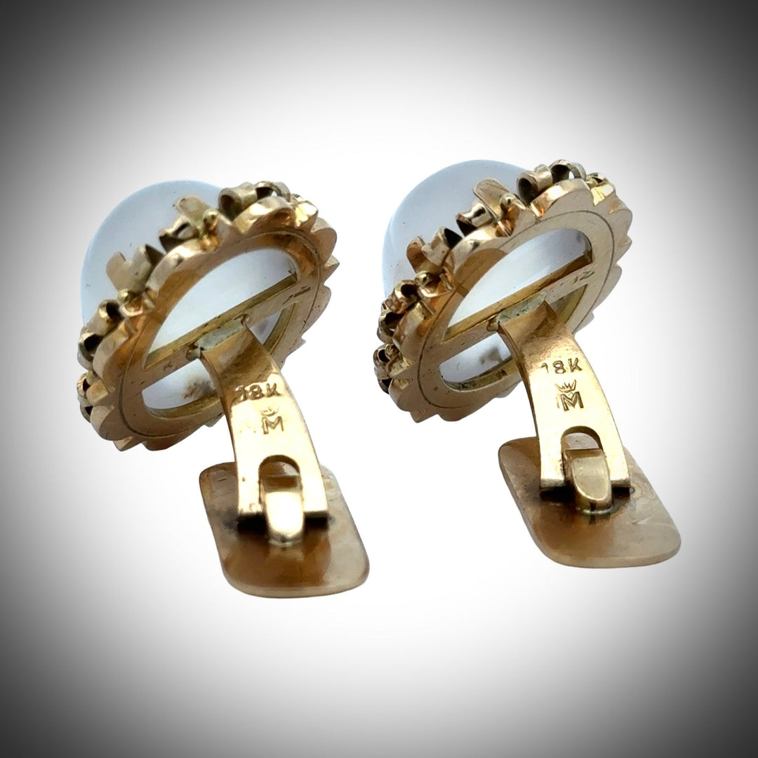 Bold 25.00 cttw Moonstone and 18K Yellow Gold Cuff Links