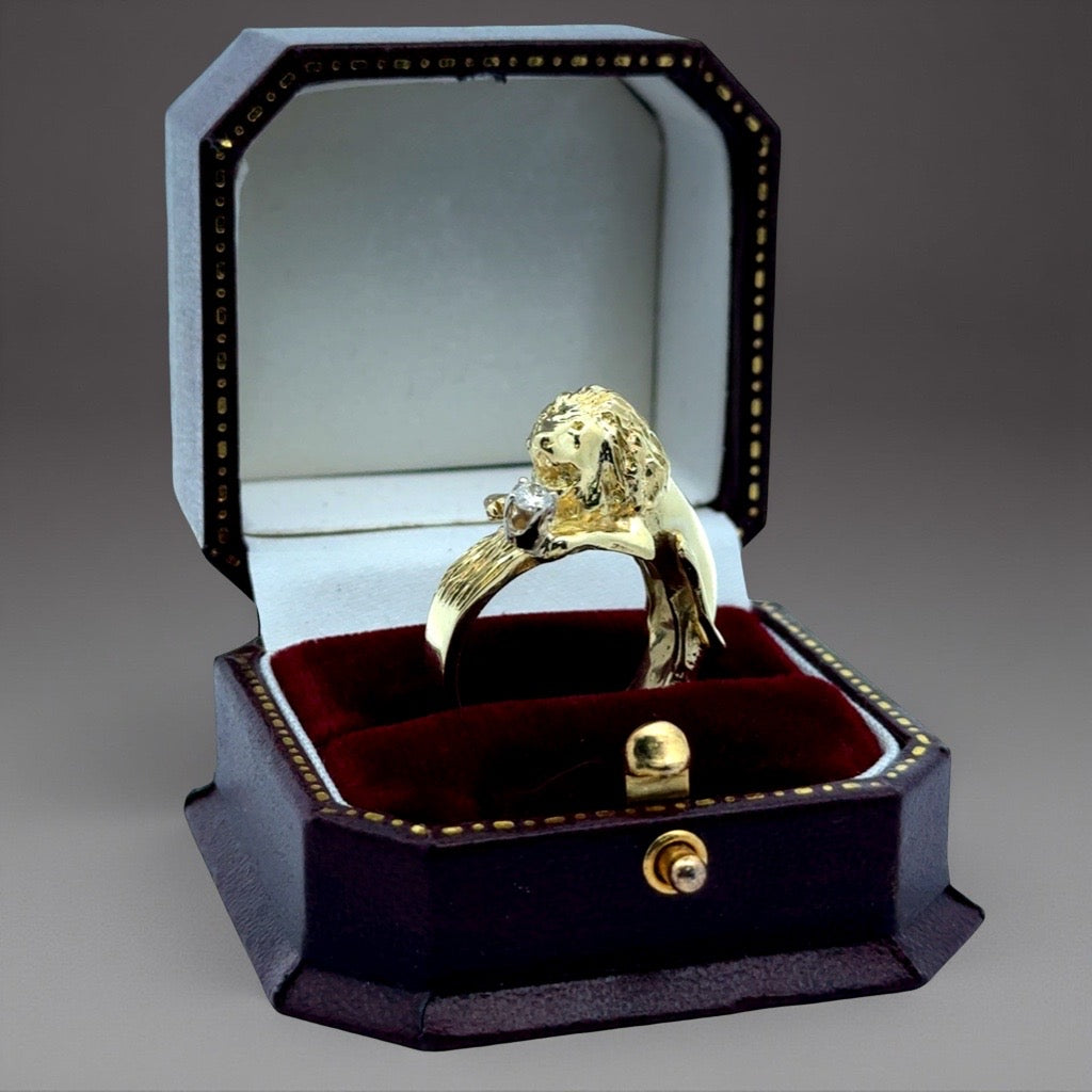 Lion Diamond 18K Yellow Gold Ring