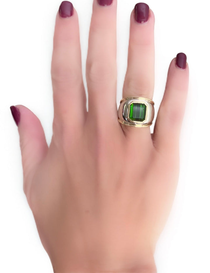 Green Tourmaline and 14K/18K White/Yellow Bold Gold Ring