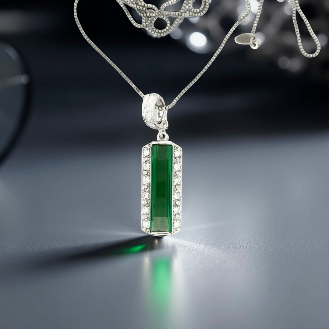 Diamond and Green Tourmaline Platinum Necklace