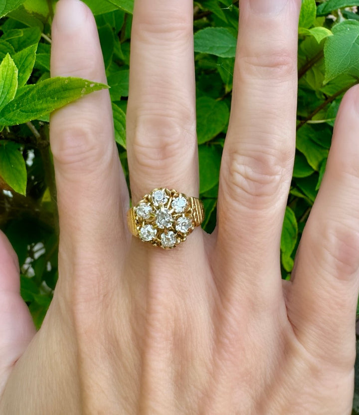 Victorian Natural Diamond and 14K Yellow Gold Seven Stone Vintage Ring