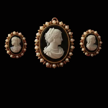 Estate Cultured Pearl Cameo 18K Yellow Gold Earrings Brooch Suite 15625
