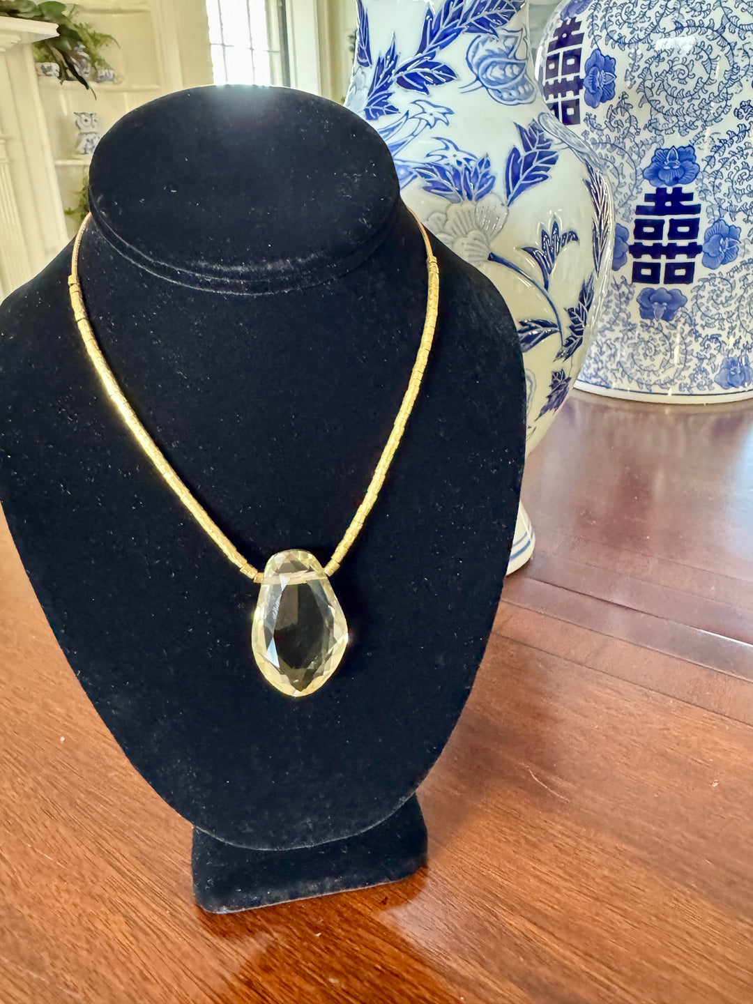 Designer H. Stern Lemon Quartz and 18Kt Yellow Gold Necklace (Micangas Collection)