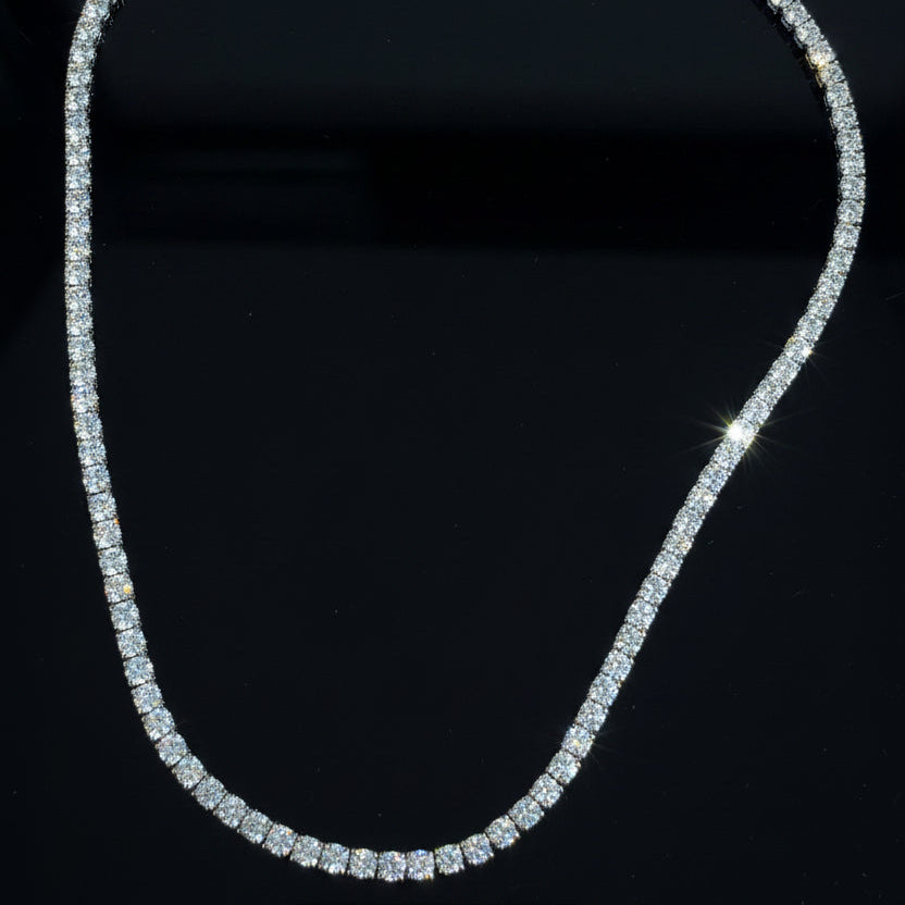 Contemporary 26.45 cttw Diamond Riviera 14K White Gold Graduated Necklace