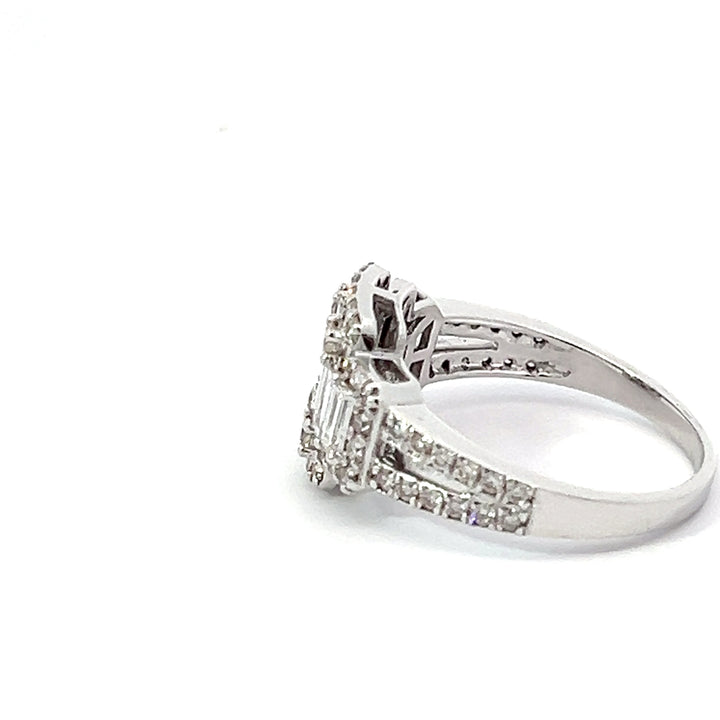 Natural Diamond Cluster Illusion Set 18K Gold Ring