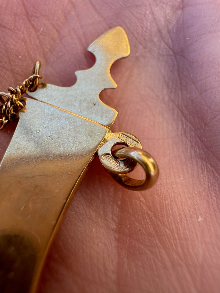 Uno A Erre Italia Coltello Pendant 18K Yellow Gold 3.67g