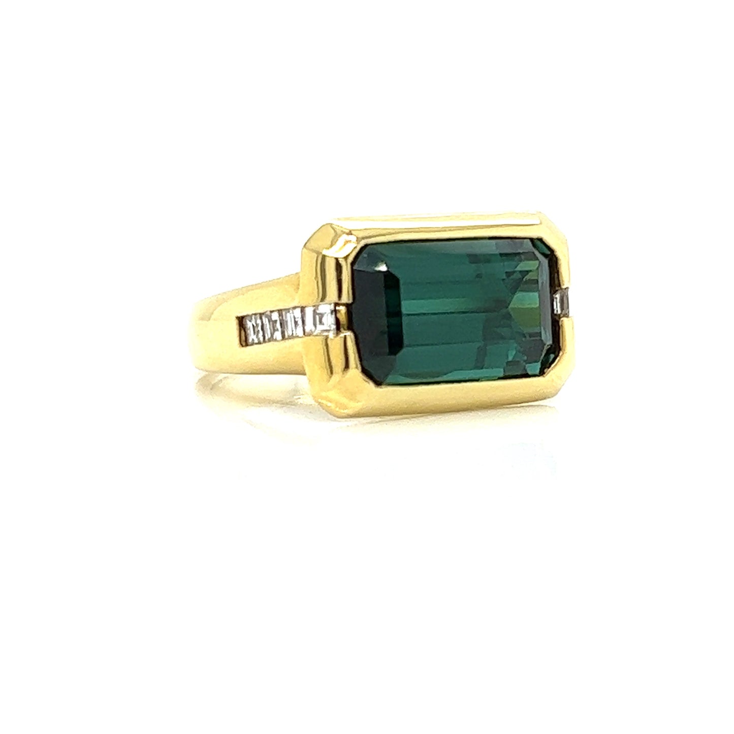 Vintage Green Tourmaline and Diamond 18K Gold Ring