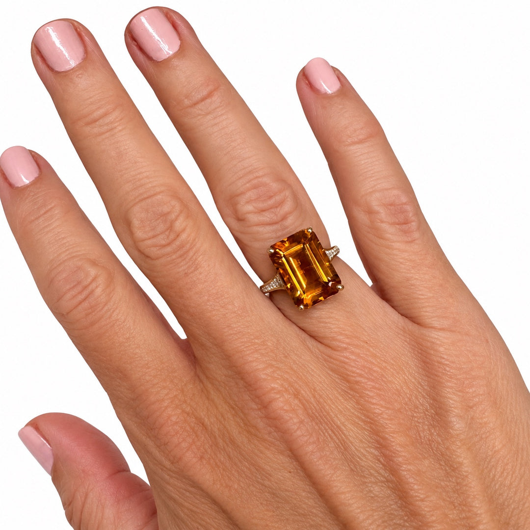 Pre-owned Effy 14K yellow gold 6.50 carat citrine and diamond ring shown on hand for scale