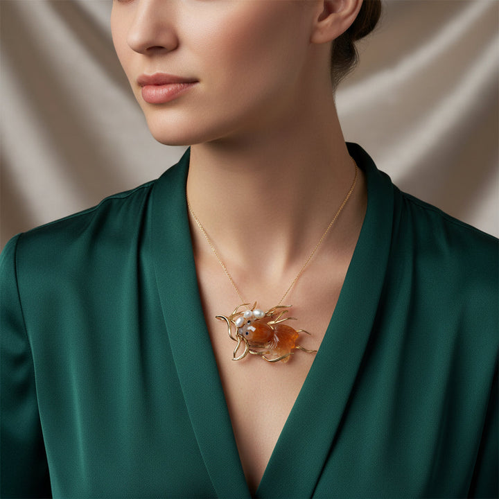 Estate Carved Agate & Pearl Fish Pendant/Brooch 15561