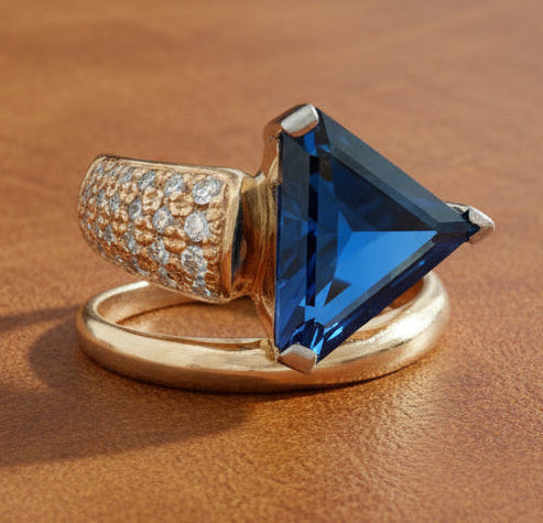 Estate Designer No Heat 3.88 ct Sapphire & Diamond Platinum/18 K Yellow Gold Ring 15722