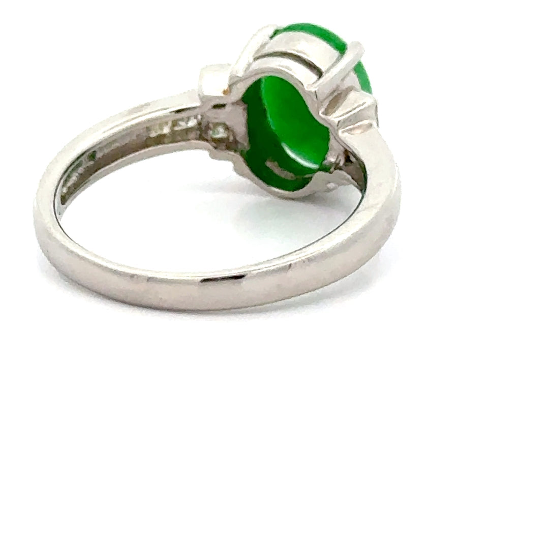 Fine Jade and Diamond Platinum Ring