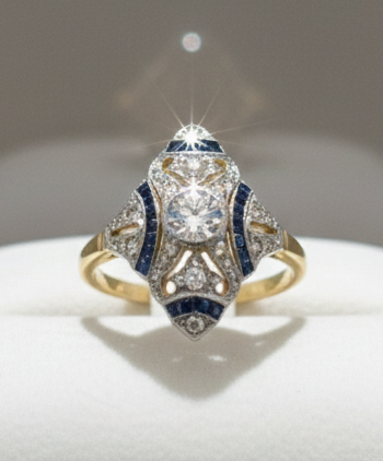 Art Deco Sapphire and Diamond Platinum and 18Kt Yellow Gold Ring