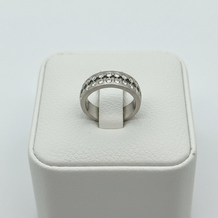 Natural Color Change Alexandrite and Diamond Platinum Ring