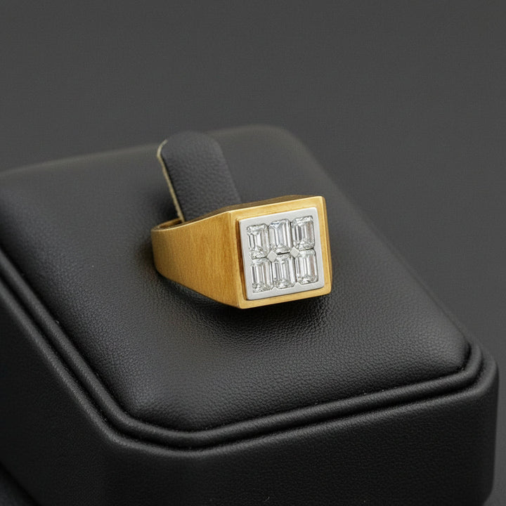 Gents 1.50cttw Diamond and 18K Yellow Gold Ring