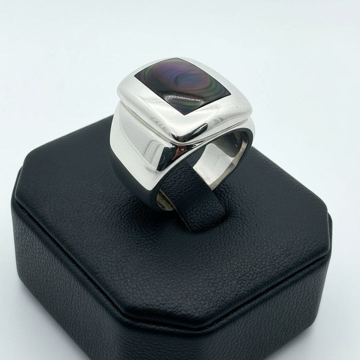Van Cleef & Arpels Babylon Gray Inlay Mother of Pearl 18K White Gold Ring