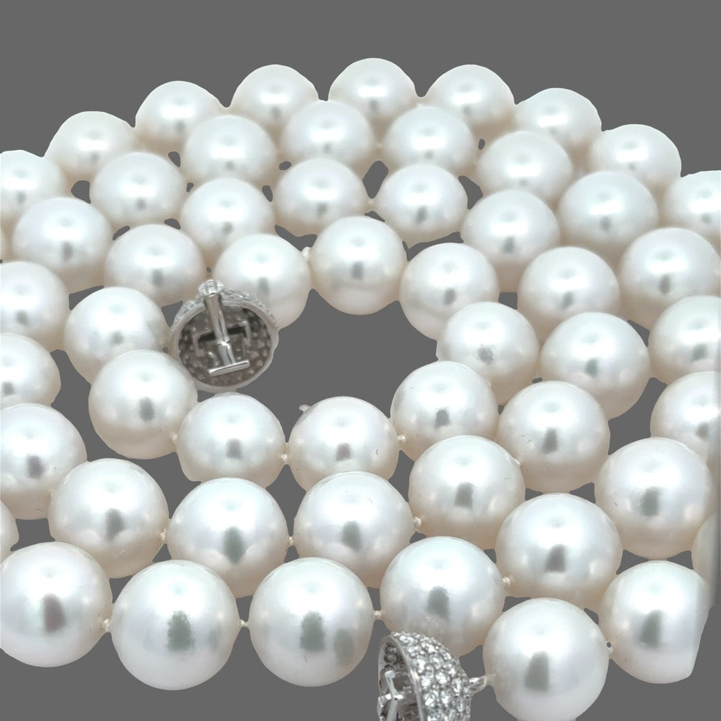 Estate South Sea Pearl 13 x 13.60 mm and Diamond 38" Necklace (18K)